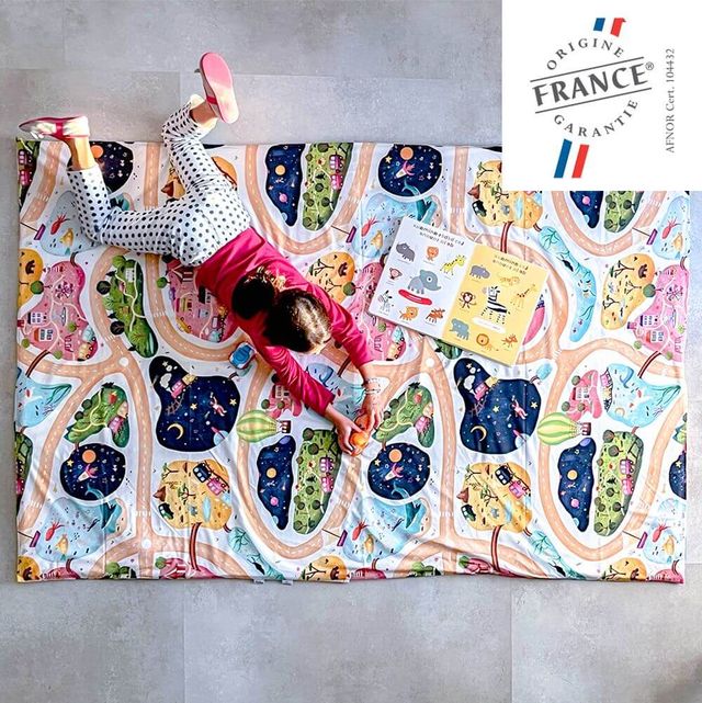 Cotton over-cover for joining two play mats