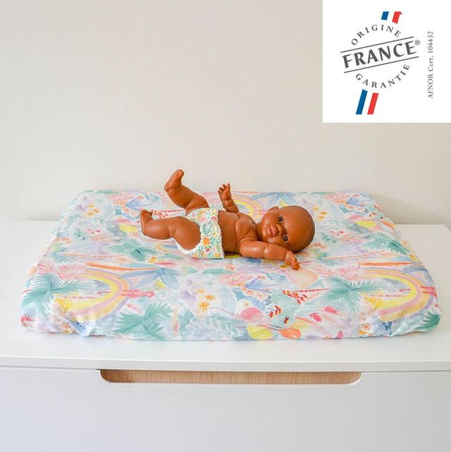 All-natural changing mat
